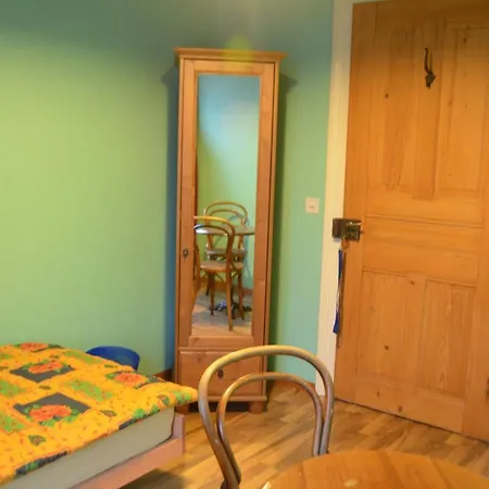Hostel Fischers *